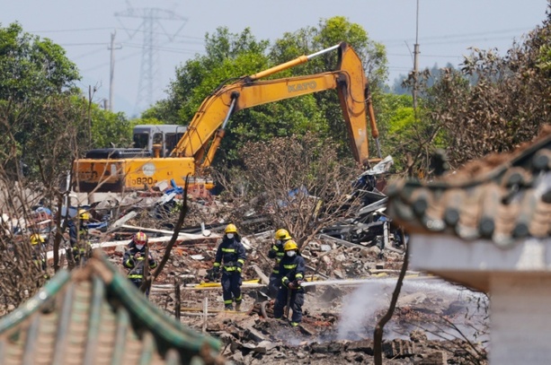 Bild vergr&ouml;&szlig;ern: 26 Tote bei Explosion in Feuerwerksfabrik in China