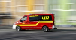Zusammenstoß von Straßenbahn und Linienbus in Dresden: Zahlreiche Verletzte