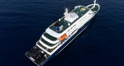 Hantavirus auf Kreuzfahrtschiff: Zwei Erkrankte werden in die Niederlande ausgeflogen