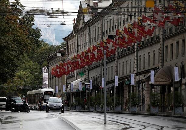 Bild vergr&ouml;&szlig;ern: Schweiz weiter Top-Auswanderungsziel der Deutschen in Europa