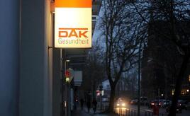DAK fordert Übertragung von GKV-Sparmaßnahmen auf Beamte