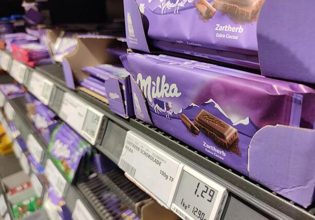 Bild vergr&ouml;&szlig;ern: Gericht hält Verpackung kleinerer Milka-Tafeln für irreführend