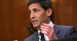 Grünes Licht des Senats: Neuer US-Zentralbankchef Warsh kann Freitag antreten