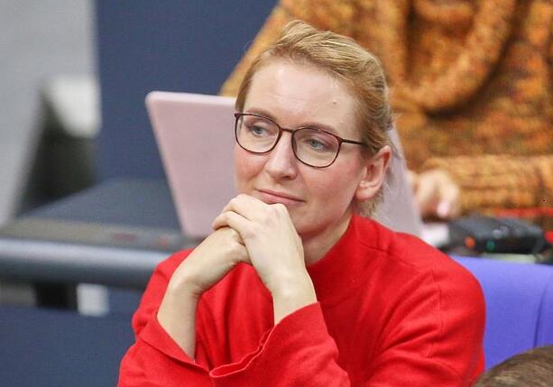 Bild vergr&ouml;&szlig;ern: Linken-Chefin Schwerdtner sieht Parteitag gelassen entgegen