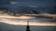 Würzburger Bischof Jung verurteilt Religionsmissbrauch für