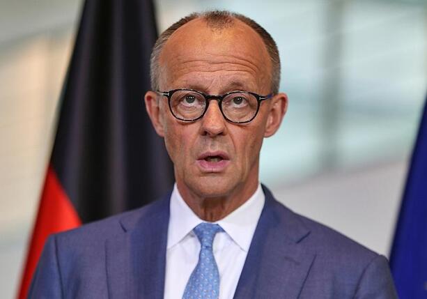 Bild vergr&ouml;&szlig;ern: Merz verurteilt jüngste russische Angriffswelle gegen Ukraine