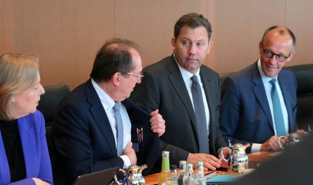 Bild vergr&ouml;&szlig;ern: Handwerkspräsident kritisiert mangelnden Reformwillen der Bundesregierung