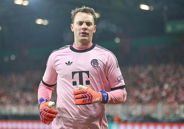 Bild vergr&ouml;&szlig;ern: Manuel Neuer verlängert beim FC Bayern München bis 2027