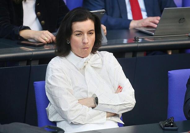Bild vergr&ouml;&szlig;ern: Forschungsministerin Bär will US-Wissenschaftler anlocken