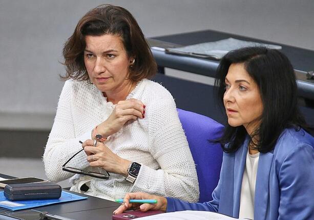 Bild vergr&ouml;&szlig;ern: Ministerinnen weisen Überlegungen zu Minderheitsregierung zurück