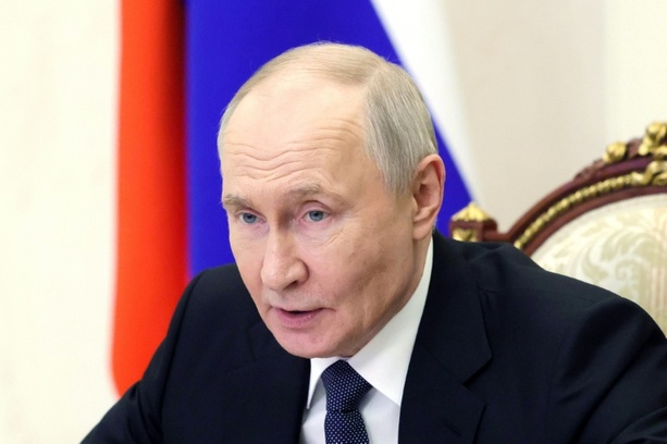 Bild vergr&ouml;&szlig;ern: Vor Besuch in China: Putin preist stabilisierende Rolle der bilateralen Beziehungen