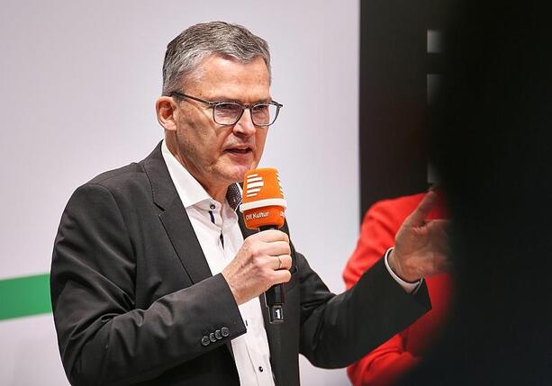Bild vergr&ouml;&szlig;ern: CDU hält mutmaßlichen China-Spionagefall für Spitze des Eisbergs