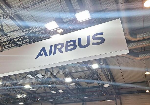 Bild vergr&ouml;&szlig;ern: FCAS: Airbus will an Entwicklung von Kampfjet festhalten
