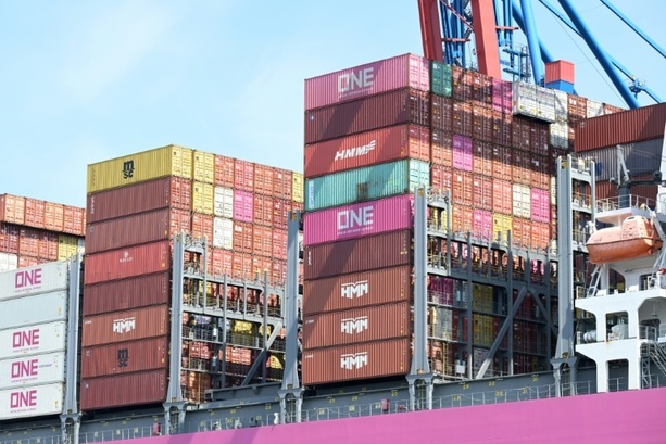 Bild vergr&ouml;&szlig;ern: Exportplus: Deutsche Wirtschaft im ersten Quartal um 0,3 Prozent gewachsen