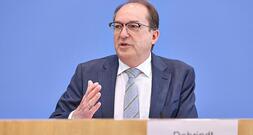 Dobrindt warnt vor Einbürgerung von Antisemiten