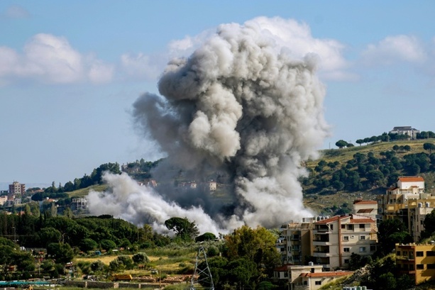 Bild vergr&ouml;&szlig;ern: Netanjahu ordnet Verstärkung der israelischen Angriffe im Libanon an