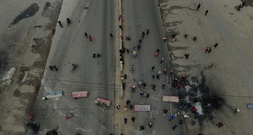 Massenprotest in Bolivien: Parlament macht Weg frei für Einsatz der Armee