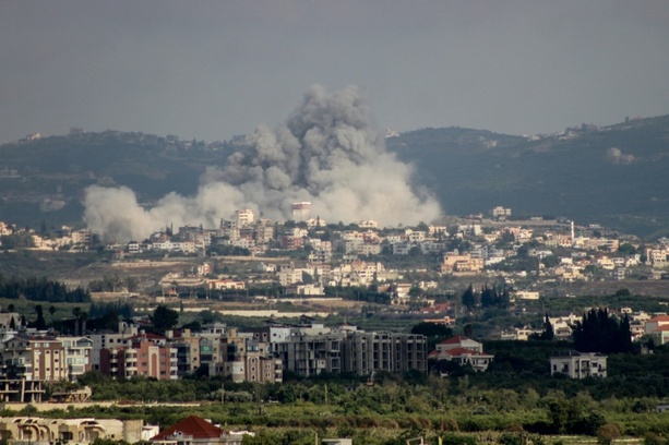 Bild vergr&ouml;&szlig;ern: Libanon: Mehr als 30 Tote durch israelische Angriffe