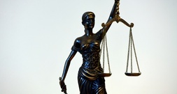 Kabinett billigt Pläne zur Beschleunigung von Verfahren bei Verwaltungsgerichten