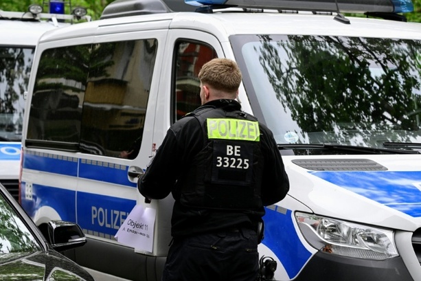 Bild vergr&ouml;&szlig;ern: Großrazzia gegen Drogenhandel im Darknet und Geldwäsche - acht Festnahmen