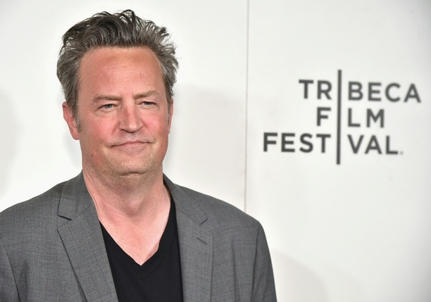 Bild vergr&ouml;&szlig;ern: Drogentod von Matthew Perry: Assistent zu Haftstrafe verurteilt