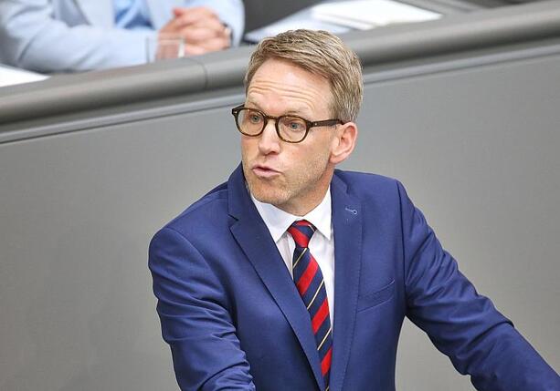 Bild vergr&ouml;&szlig;ern: PKGr-Chef: Isolation von AfD-Landesverfassungsschutz möglich