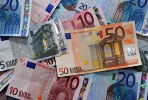 Reallöhne steigen im ersten Quartal - Hohe Inflation könnte Lohnwachstum überholen