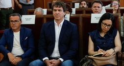 Bruder von Spaniens Regierungschef Sánchez wegen Vorteilsnahme vor Gericht