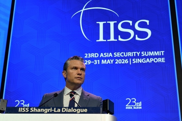 Bild vergr&ouml;&szlig;ern: Hegseth: USA mehr als fähig für Wiederaufnahme von Krieg gegen Iran