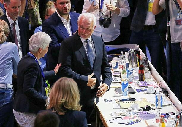 Bild vergr&ouml;&szlig;ern: Kubicki zum FDP-Chef gewählt - Strack-Zimmermann unterliegt