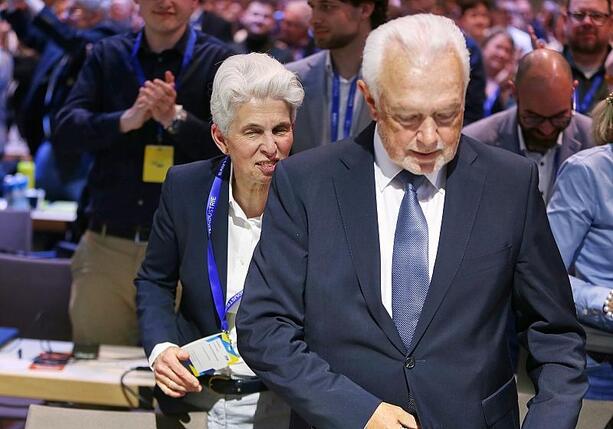Bild vergr&ouml;&szlig;ern: Strack-Zimmermann sieht 40 Prozent als Auftrag zu Kurskorrekturen