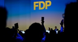 FDP setzt Parteitag fort - Wirtschaftspolitik im Mittelpunkt