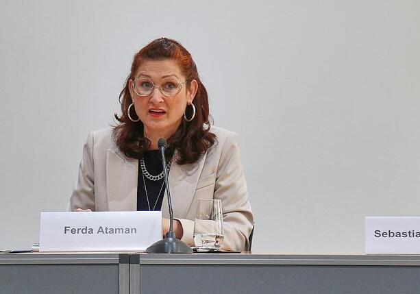Bild vergr&ouml;&szlig;ern: Ataman wirft Regierung Untätigkeit bei Entgelttransparenz vor