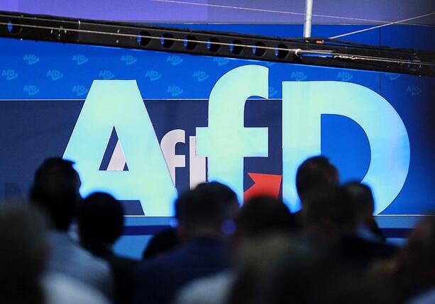 Bild vergr&ouml;&szlig;ern: Niedersachsens Verfassungsschutz darf AfD vorläufig hochstufen