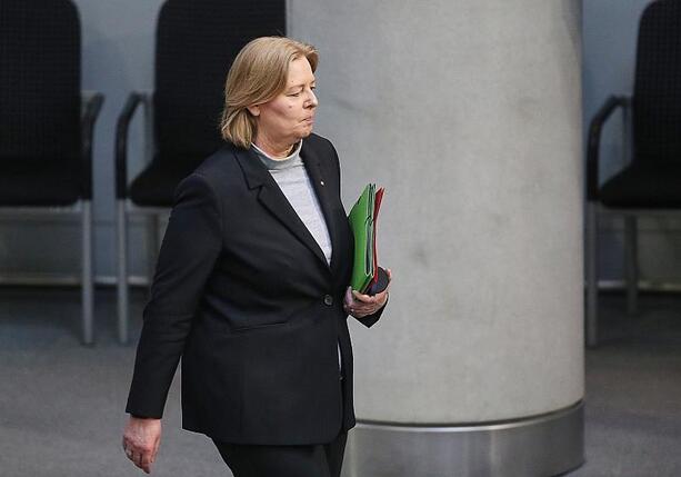 Bild vergr&ouml;&szlig;ern: Bundesarbeitsministerin fordert Digitalsteuer