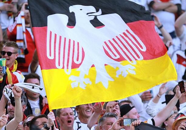 Bild vergr&ouml;&szlig;ern: Studie: Deutsche glauben nur eingeschränkt an WM-Titel