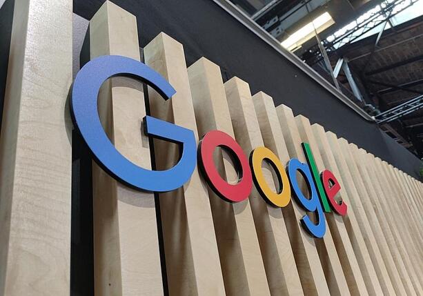 Bild vergr&ouml;&szlig;ern: Britische Verlage dürfen Googles KI-Übersichten künftig ablehnen