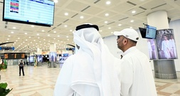 Iranische Angriffe: Ein Toter und 63 Verletzte am Flughafen von Kuwait
