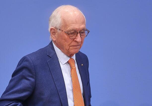 Bild vergr&ouml;&szlig;ern: Ischinger hält UN-Niederlage für keine Großkatastrophe
