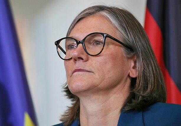 Bild vergr&ouml;&szlig;ern: IG Metall wirft Regierung Versagen bei Entgelttransparenz vor
