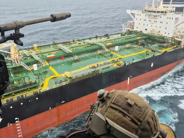 Bild vergr&ouml;&szlig;ern: Russische Schattenflotte: Kapitän in Frankreich aus Gewahrsam entlassen