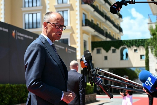 Bild vergr&ouml;&szlig;ern: Merz: Große Zustimmung bei EU, EU-Staaten und Westbalkanländern für neue Erweiterungspläne