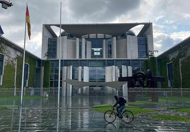 Bild vergr&ouml;&szlig;ern: Mittelstand kritisiert Ausschluss von Spitzentreffen im Kanzleramt