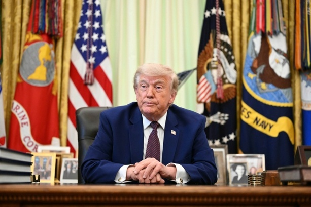 Bild vergr&ouml;&szlig;ern: US-Richter blockiert Trumps 100.000-Dollar-Gebühr für Fachkräfte-Visa