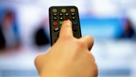 Freie Wahl beim Fernsehen: Karlsruhe prüft Sonderkündigungsrecht für Kabelverträge