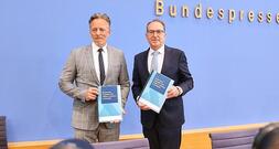 Dobrindt wertet Maßnahmen gegen Reichsbürger als Erfolg