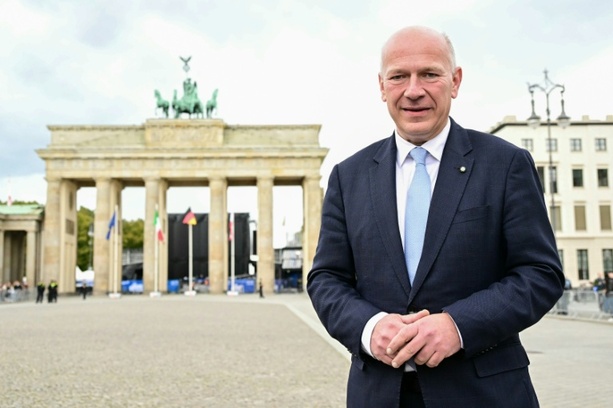 Bild vergr&ouml;&szlig;ern: Berliner Regierungschef Wegner zu CDU-Spitzenkandidat für Abgeordnetenhauswahl gekürt