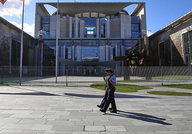Bild vergr&ouml;&szlig;ern: Bundesregierung dämpft Erwartungen an Reform-Gipfel