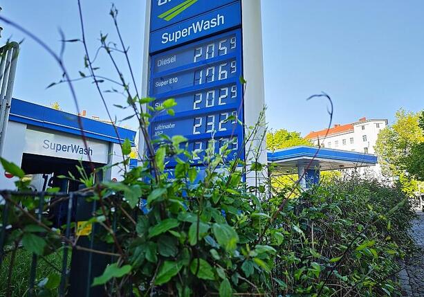 Bild vergr&ouml;&szlig;ern: Mineralölverband sichert weiterhin Weitergabe von Tankrabatt zu