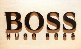 Britischer Konzern Frasers bietet zwei Milliarden Euro für Hugo Boss